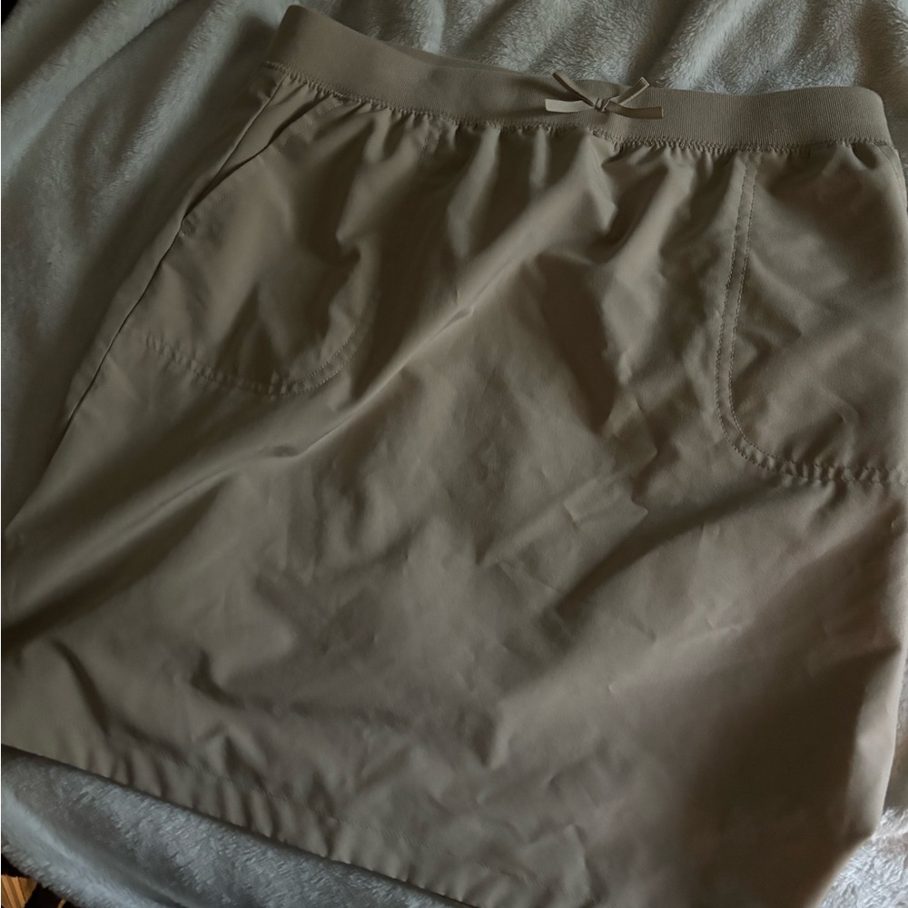 Izod 14.5 plus skort